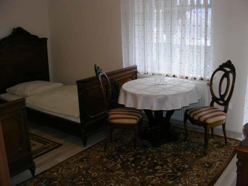 Willa Na Wzgorzu Wandy Duszniki Zdroj Room photo